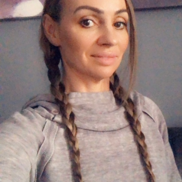 Meet your Posher, Allie - Picture 10 of 11